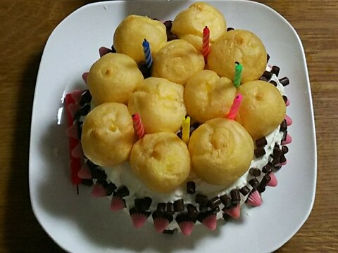 お誕生日ケーキ☆ シュークリーム&チョコ